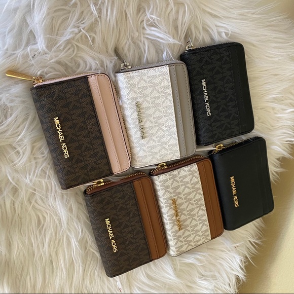 Firm✨Michael Kors medium card case wallet - Picture 7 of 14